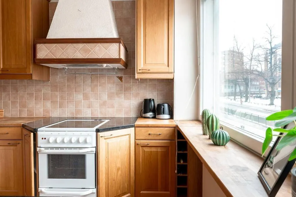 2Ndhomes Cozy 1Br Apartment W/ Balcony Next To Tram Stop Helsinki Finland